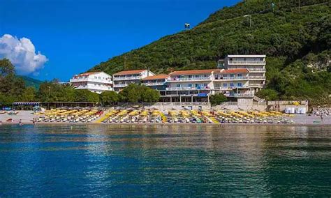 Hotel Poseidon, Plaža Jaz, Budva, Crna Gora.